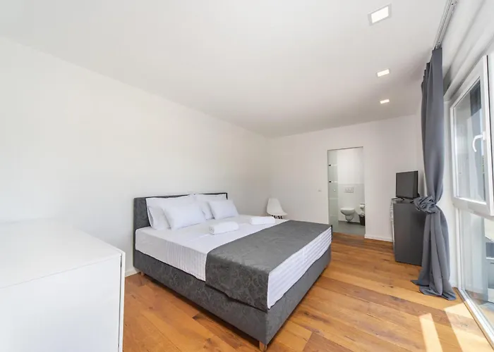 Vikendica Villa Nin Nin