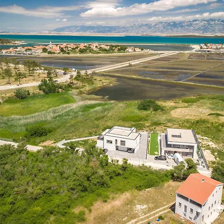 Villa Nin Vikendica