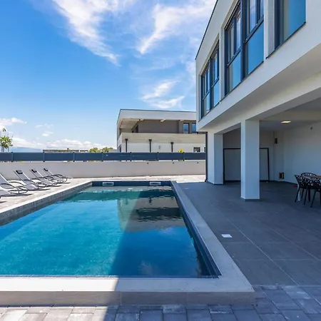 Villa Nin *
