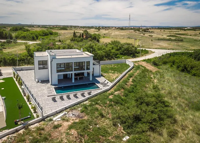 Villa Nin Дом отдыха *